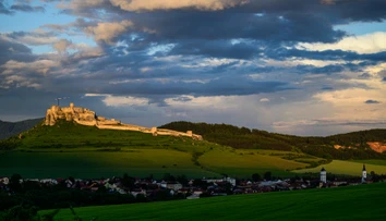 Horúčavy na Slovensku udrú naplno, potom príde zlom. Od západu sa blíži výrazná zmena počasia
