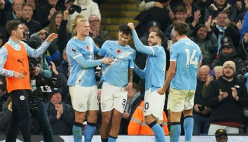 Napätie medzi klubmi graduje. Manchestru City reálne hrozí vylúčenie z Premier League