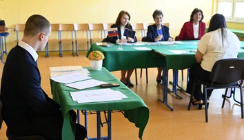 Minister Drucker priznal chybu. Maturantom sľubuje čo najskoršiu nápravu