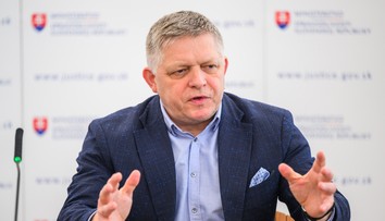 Fico ponúkol pomoc Slovenska pri odmínovaní pobrežia Hormuzského prielivu