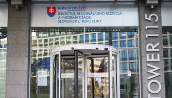 Sporný biznis za desiatky miliónov. Rezort investícií vyhlásil výzvu na nákup nehnuteľností, trvala štyri pracovné dni