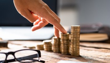 Slováci sa boja investovať. Odborník vysvetľuje, ako to robiť bezpečne