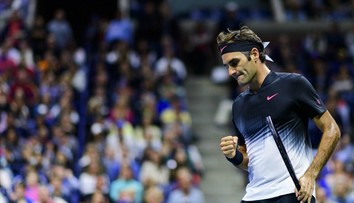 Federer aj Nadal postúpili do osemfinále US Open, Rybáriková s Čepelovou končia