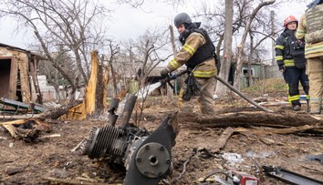 Pri ruských útokoch na Charkov zomreli najmenej dvaja ľudia