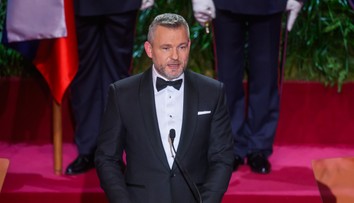 FOTO: Prezident Pellegrini prvýkrát odovzdal štátne vyznamenania. Pozrite si zoznam ocenených