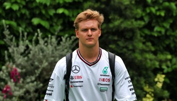 Mick Schumacher hovoril o vzťahu s otcom. Aké bolo obdobie po jeho tragickej nehode?