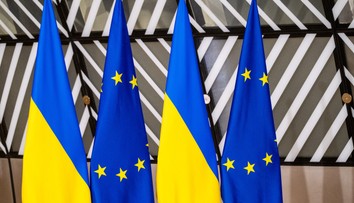 EÚ schválila nové sankcie proti Rusku a 90-miliardovú pôžičku pre Ukrajinu