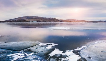 Oxfordský slovník zverejnil slovné spojenie roka 2019