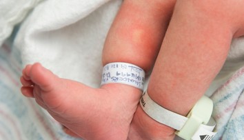 Prvé bábätká roka 2026: V Trenčíne sa narodilo dievčatko, pri pôrode asistovala prababka