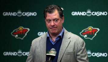 Získal jedného z najlepších obrancov NHL, vytvoril zlatý olympijský tím. Cena pre manažéra sezóny má majiteľa