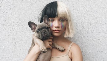 Spoznali by ste svetoznáme dievčatko po rokoch? To je ale kočka!