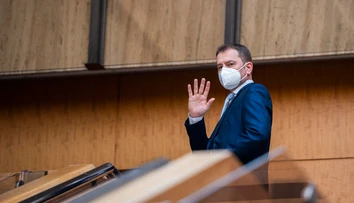 Odchod Igora Matoviča z funkcie premiéra si želá 82 percent Slovákov