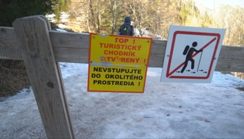 Populárny tatranský chodník je už vyše roka zatvorený. Pýtali sme sa, kedy ho oficiálne opäť otvoria