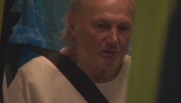 Dedko, ktorého nikto nechce. Bratislavský taxikár ho mal v aute osem hodín