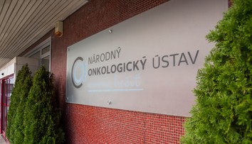 V Národnom onkologickom ústave v Bratislave zakázali návštevy. Môže za to nepriaznivá epidemiologická situácia