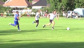 VIDEO: Karhan to s loptou stále vie, takto zakončil akciu z polovice ihriska