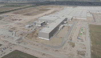 Volvo začína s náborom zamestnancov. Boli sme sa pozrieť, ako vyzerá stavba novej automobilky pri Košiciach