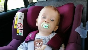 Alex odcestoval za vysnívaným liekom, v piatok ho v Budapešti čaká prvé vyšetrenie