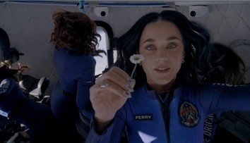 Okolo letu Katy Perry sa šíria konšpiračné teórie. Vedec má jasnú odpoveď, či bola vo vesmíre