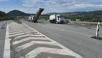 Do mesta na severovýchode Slovenska sa vrátia kamióny. Po 15 rokoch tam obnovujú obchvat