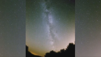 Stačí si ľahnúť a pozerať hore. Prichádza jedno z najkrajších nebeských divadiel roka