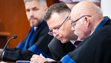 Začal sa súdny proces s exministrom Gáborom Gálom: Mal prijať 50-tisícový úplatok