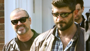 Mohol ešte žiť? Priateľ Georgea Michaela priznal, že v osudnú noc spal v aute