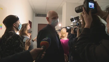 Pre jeho chybu skončil na slobode muž, ktorý mal vynášať sýkorovcom. Nejde o prvý Kyselov prehrešok