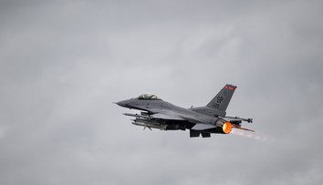 Rumunské stíhačky F-16 zostrelili dron vo vzdušnom priestore