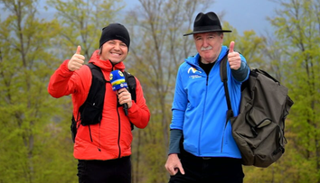 S Tribulom po horách: Z televízie ho pozná celé Slovensko. V súkromí sníva o lete balónom na Mesiac