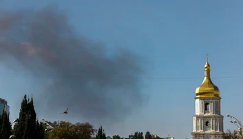 VIDEO: Rusi udreli na Kyjev za bieleho dňa. Samovražedný dron zasiahol kanceláriu šéfa tajnej služby SBU