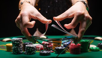 Svetom pokeru otriasa obrovský škandál. Žena mala vyhrať tučnú sumu bizarným podvodom