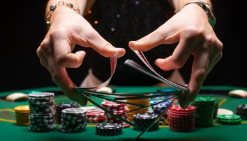 Svetom pokeru otriasa obrovský škandál. Žena mala vyhrať tučnú sumu bizarným podvodom