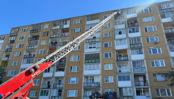 Požiar v Košiciach. Plamene zachvátili byt na ôsmom poschodí