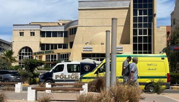 Tragédia v Hurghade má 6 obetí vrátane detí. V panike, ktorá vypukla po náraze ponorky do útesu, došlo k potýčkam