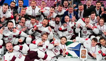 Škvrna na historickom úspechu. Lotyšská hokejová reprezentácia čelí trestnému oznámeniu