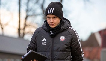 Mama spievala s Gottom, on vyrastal v laboratóriu a už ako 16-ročný trénoval mužov. Podbrezová má svetový unikát (rozhovor)