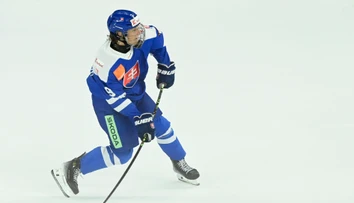 Nádej slovenského hokeja mení v zámorí pôsobisko. Luka Radivojevič smeruje do Bostonu