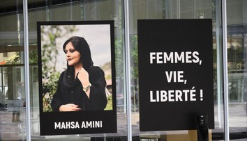 Víťazmi Sacharovovej ceny za rok 2023 sú iránske ženy a Mahsa Amíníová