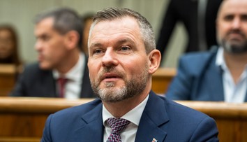 Prezident pripustil, že návrh k Úradu na ochranu oznamovateľov po preštudovaní vráti parlamentu