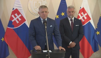 Robert Fico v kauze MOM-ky ponúka policajtom pomoc. Ich šéfka má pre premiéra odkaz