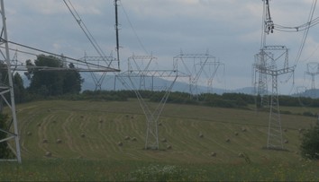 Regionálny blackout: Tisícky slovenských domácností ostali bez elektrického prúdu