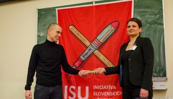 Časť vysokoškolských pedagógov dnes vstúpila do štrajku