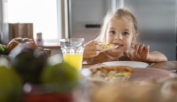 Jete tieto potraviny? Viaceré z nich sa spájajú s nižším IQ, ukázala štúdia