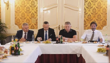 Rozpočet putuje na schválenie, odborári a zamestnávatelia však odmietli zasadnúť za jeden stôl