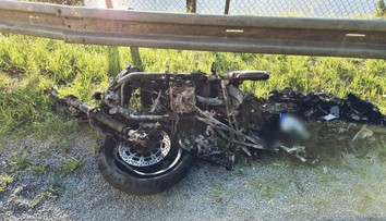 Osudnou sa mu zrejme stala vysoká rýchlosť. Po zrážke s autom zahynul pri Hriňovej motorkár (†39)