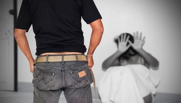 Obrovské pochybenie bacharov: Väzeň údajne znásilnil manželku počas návštevy