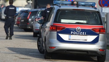 Tragédia vo Viedni. V bytovke sa strieľalo, hlásia dve obete