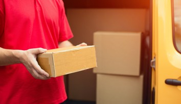 Menej bezpečné dobierky. Odborník vysvetlil, prečo ich podvodníci využívajú čoraz viac