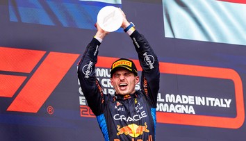 VIDEO: Japonsko nesklamalo, McLareny však na Red Bull nevyzreli. Verstappen hlási víťazný comeback